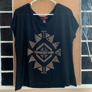 ⚜️Studded Aztec Print Short Sleeve⚜️